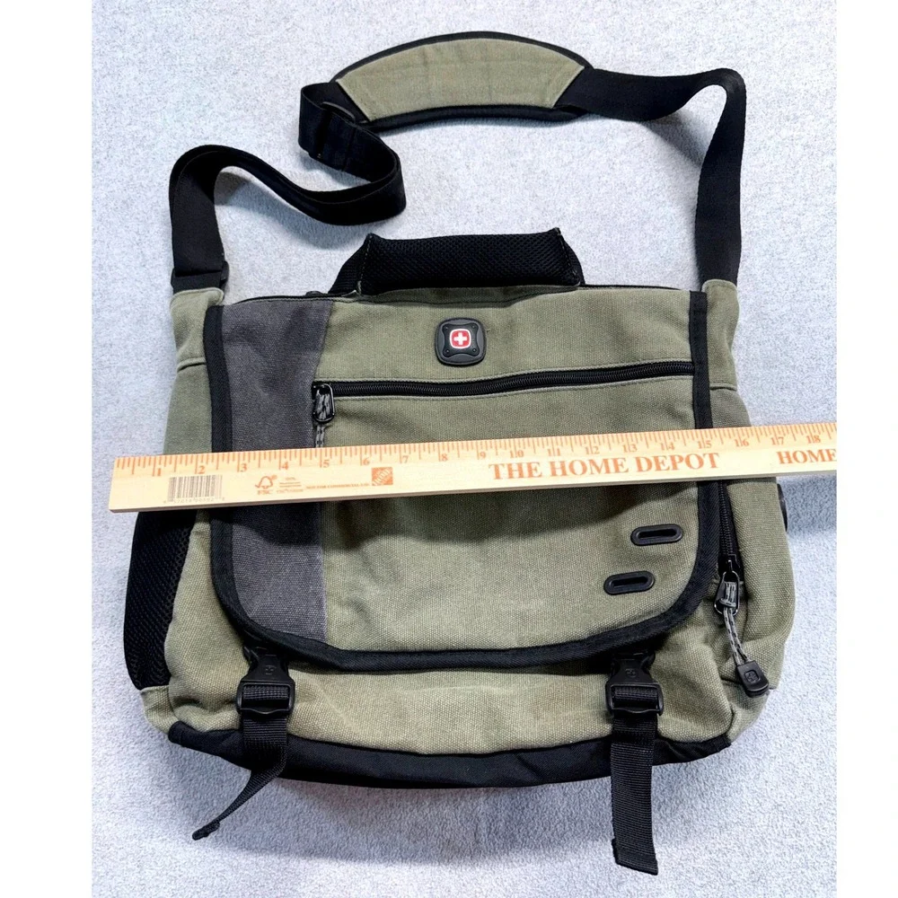 SwissGear Wenger Canvas Messenger Laptop Bag Olive Green Crossbody Briefcase